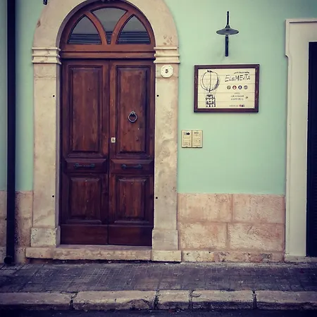 Bed & Breakfast Elementa