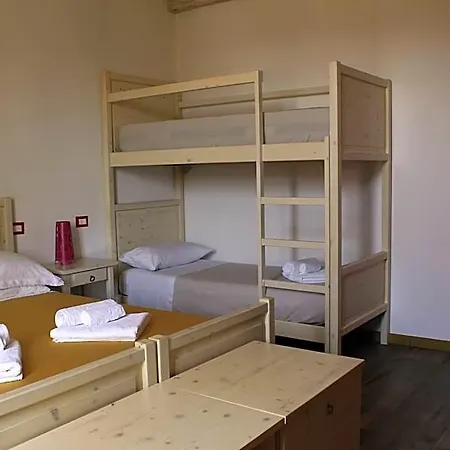Elementa Bed and Breakfast 3*