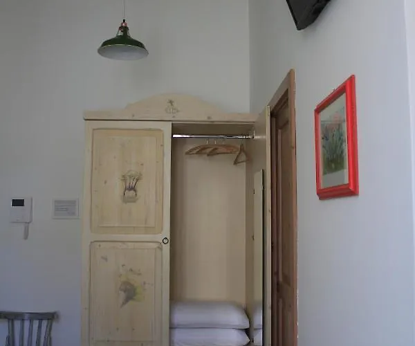 Bed & Breakfast Elementa