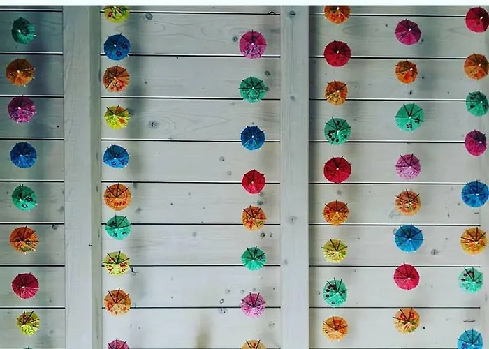 Elementa Bed & Breakfast 3*